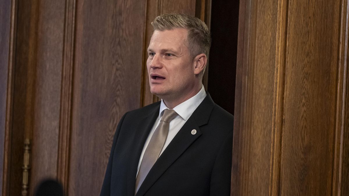 Kandidáta na ministra Turka zvolili místopředsedou zahraničního výboru